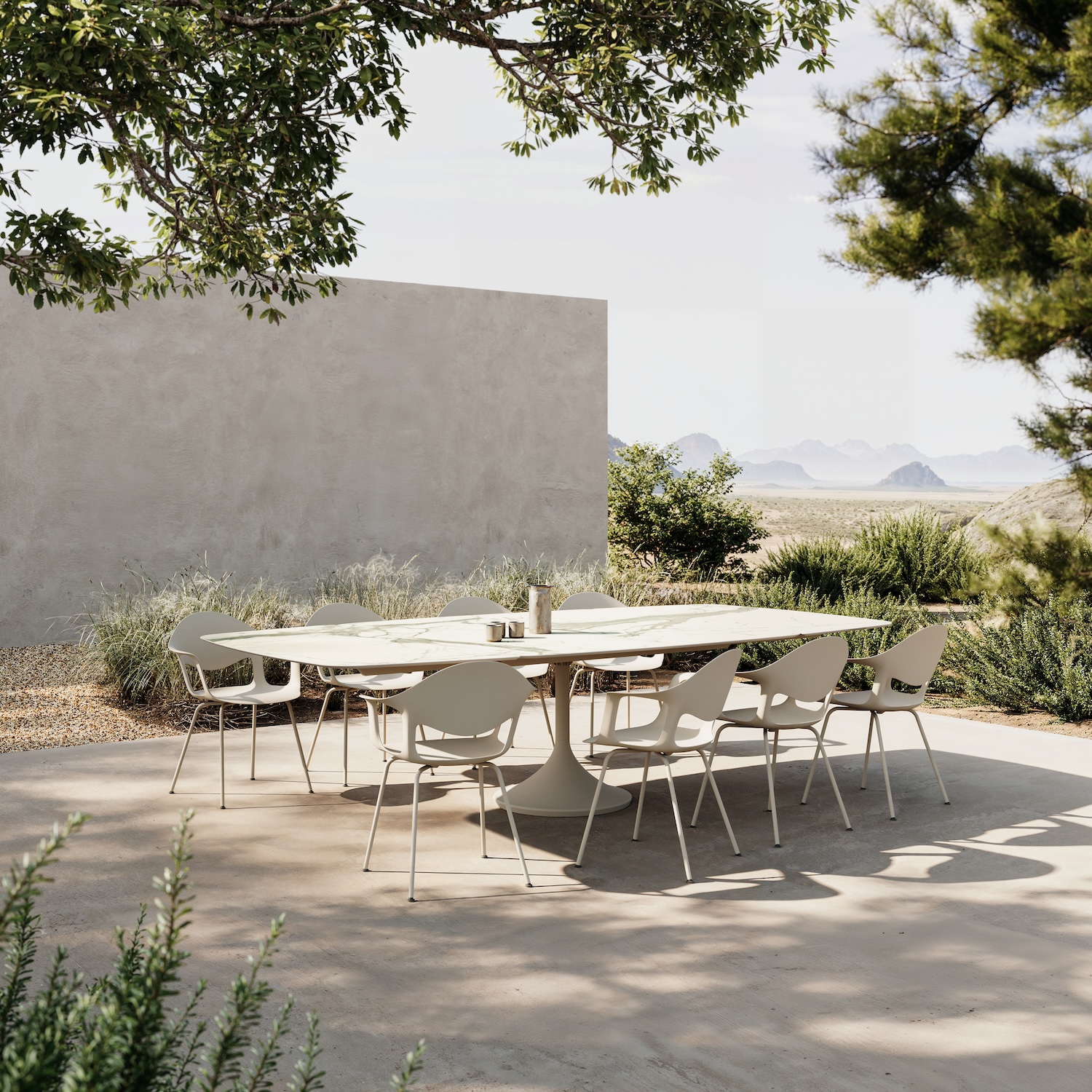 001 Central Big Extendable Calacatta Naturale (1)