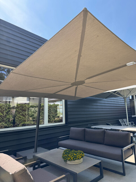 Jos de Groot Terrasadvies Extremis Sensu parasol 00002