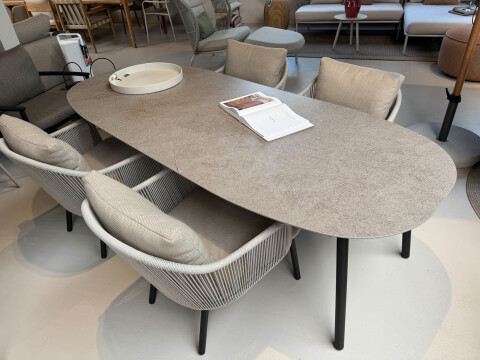 Jos de Groot Terrasadvies Tribu Senja Tosca low dining 4