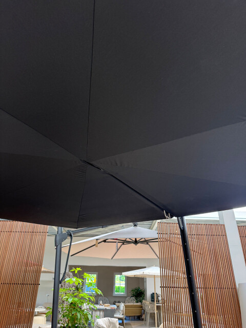 Jos de Groot Terrasadvies Umbrosa Versa parasol 02
